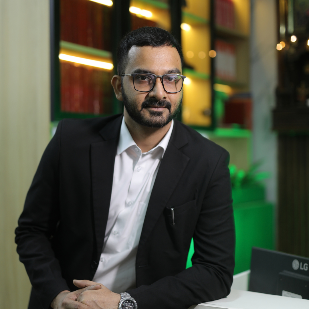Adv. Mohd. Yasir Siddiqui